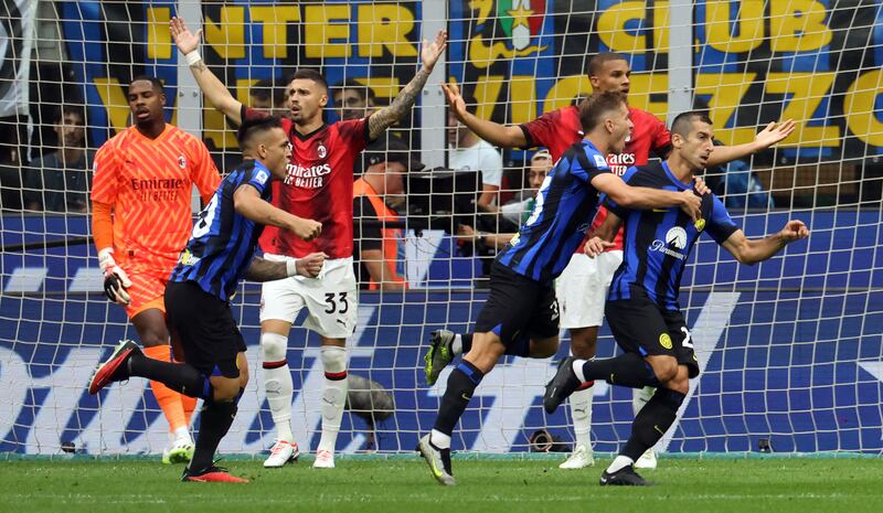 Le immagini più belle del Derby di Milano 6