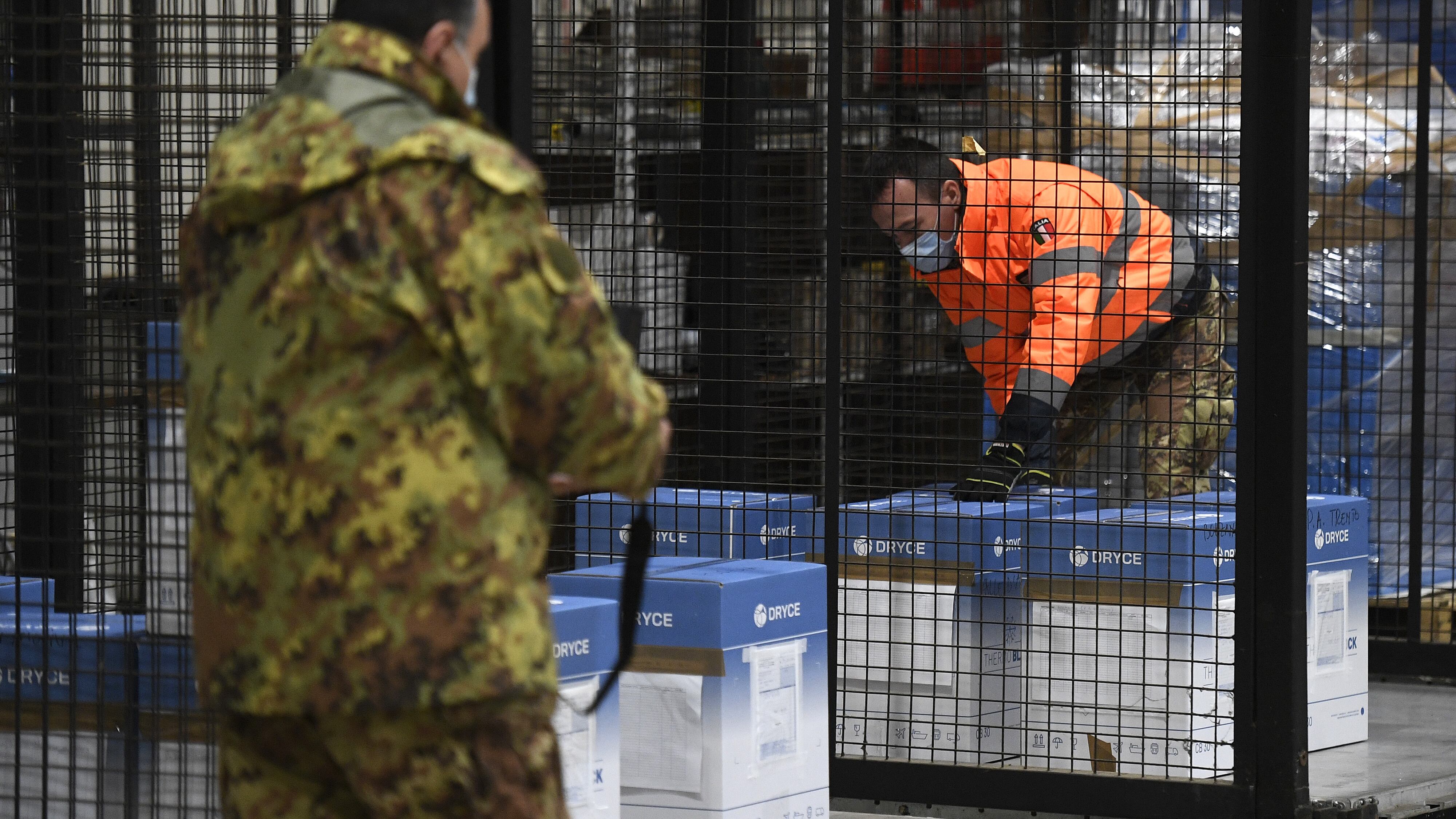 Soldati e carabinieri, l'anti virus