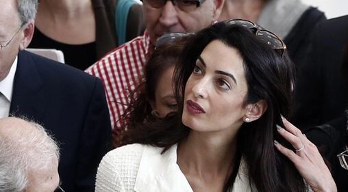 Amal Alamuddin: icona di stile al fianco di George Clooney 8