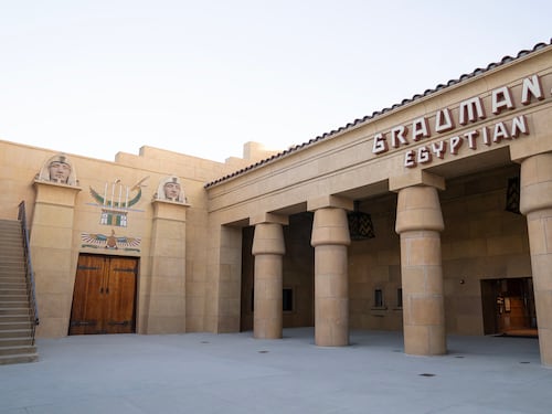 “Temple of Film: i 100 anni dell’Egyptian Theatre”, tra spot e omaggio