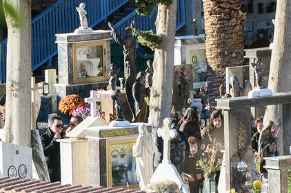 Riina sepolto al cimitero di Corleone 3