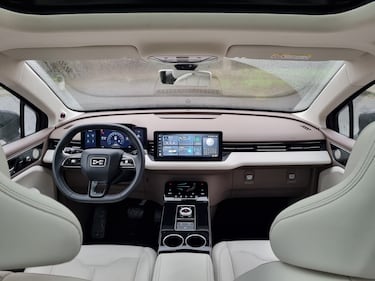 Aiways U5, le foto del SUV elettrico cinese  23