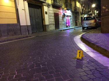 Sparano e colpiscono un innocente: i carabinieri sulla scena del crimine 2
