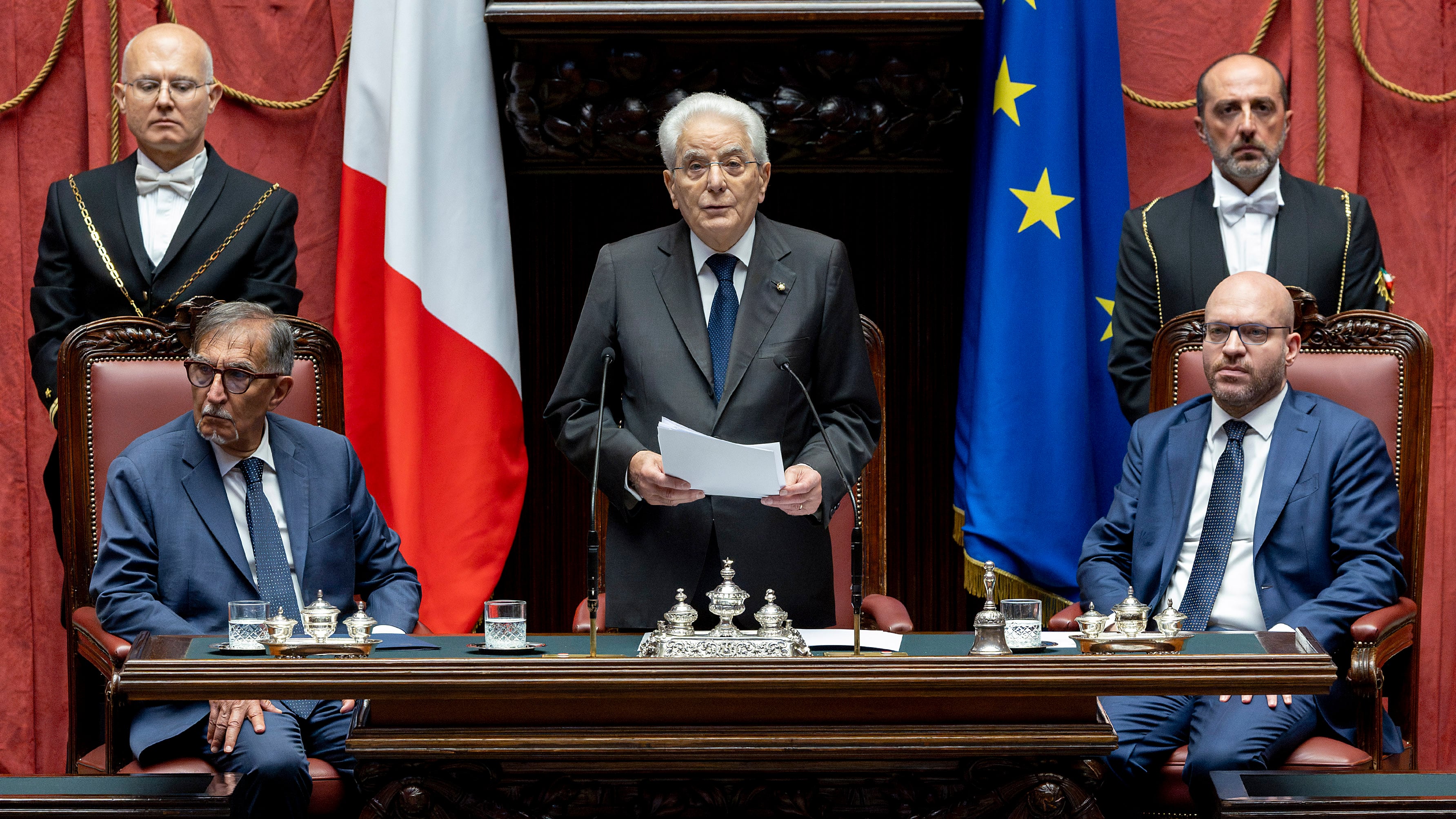 Il promemoria di Mattarella. "Dipendevamo dagli aiuti Usa"