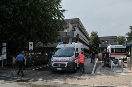 San Donato Milanese: vigile uccide collega e si toglie la vita 18