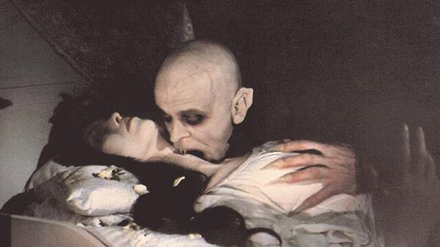 Rubata la testa di F. W. Murnau, regista di "Nosferatu il vampiro"