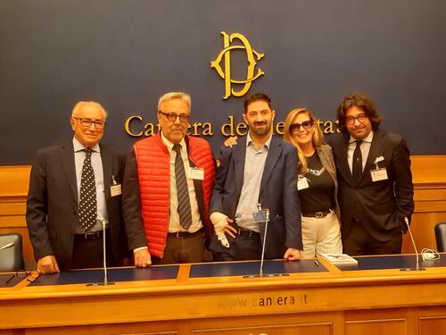 "Nato all'incontrario": il libro del collega Francesco Curridori