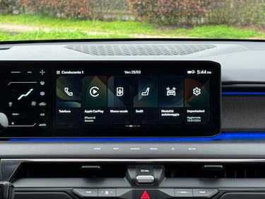 Kia EV9 AWD: guarda la gallery del SUV elettrico 7 posti super tecnologico 13