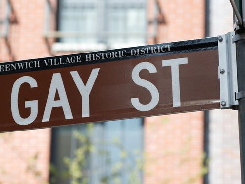 Il giro di affari dei gay? Vale mille miliardi