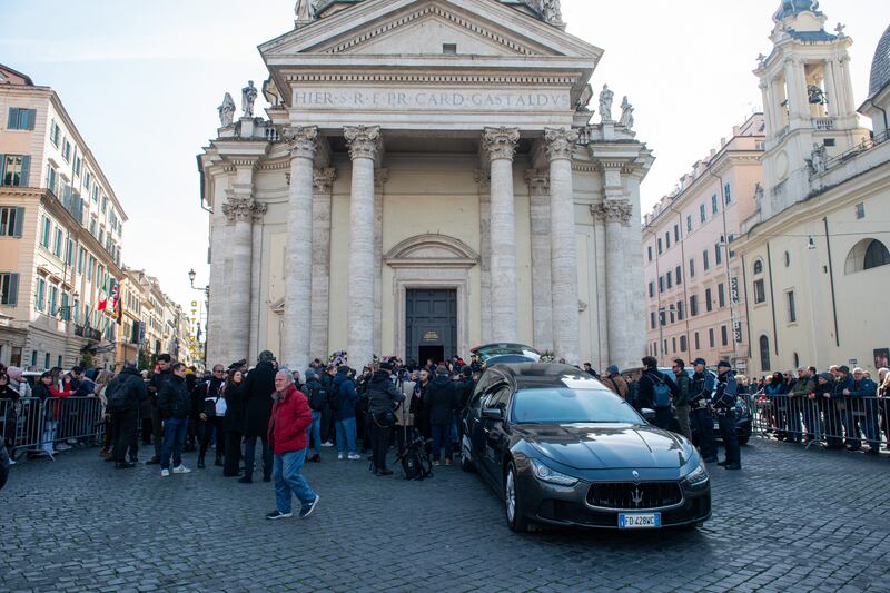 I funerali di Sandra Milo 7