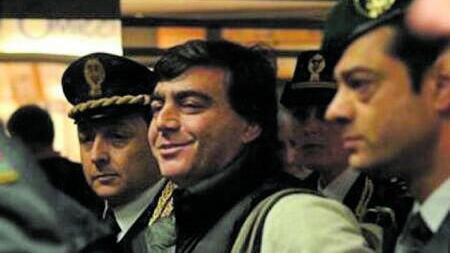 Valter, re dell'intrigo e dei segreti tra mazzette, estorsioni e galera. Quel sogno: "Mr Report" leader