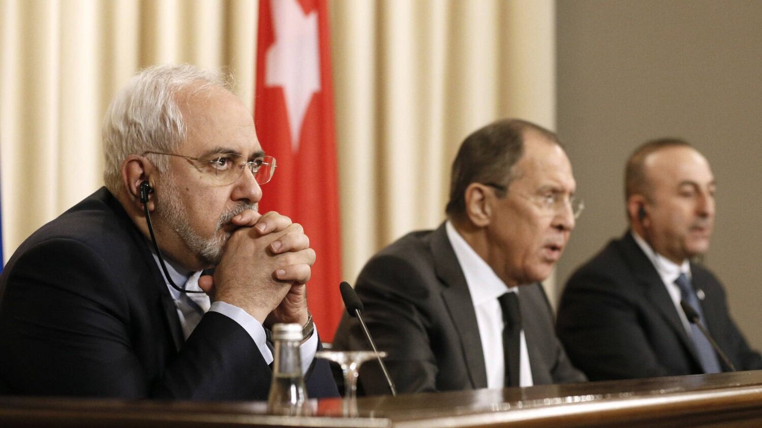 Mosca, Ankara e Teheran pronte a negoziare la pace in Siria