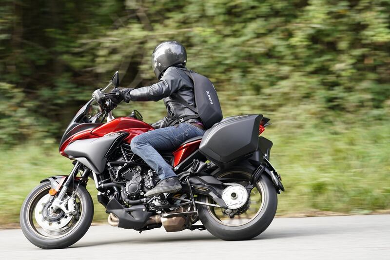 Emozioni a Schiranna con MV Augusta, guarda le foto del test drive 9