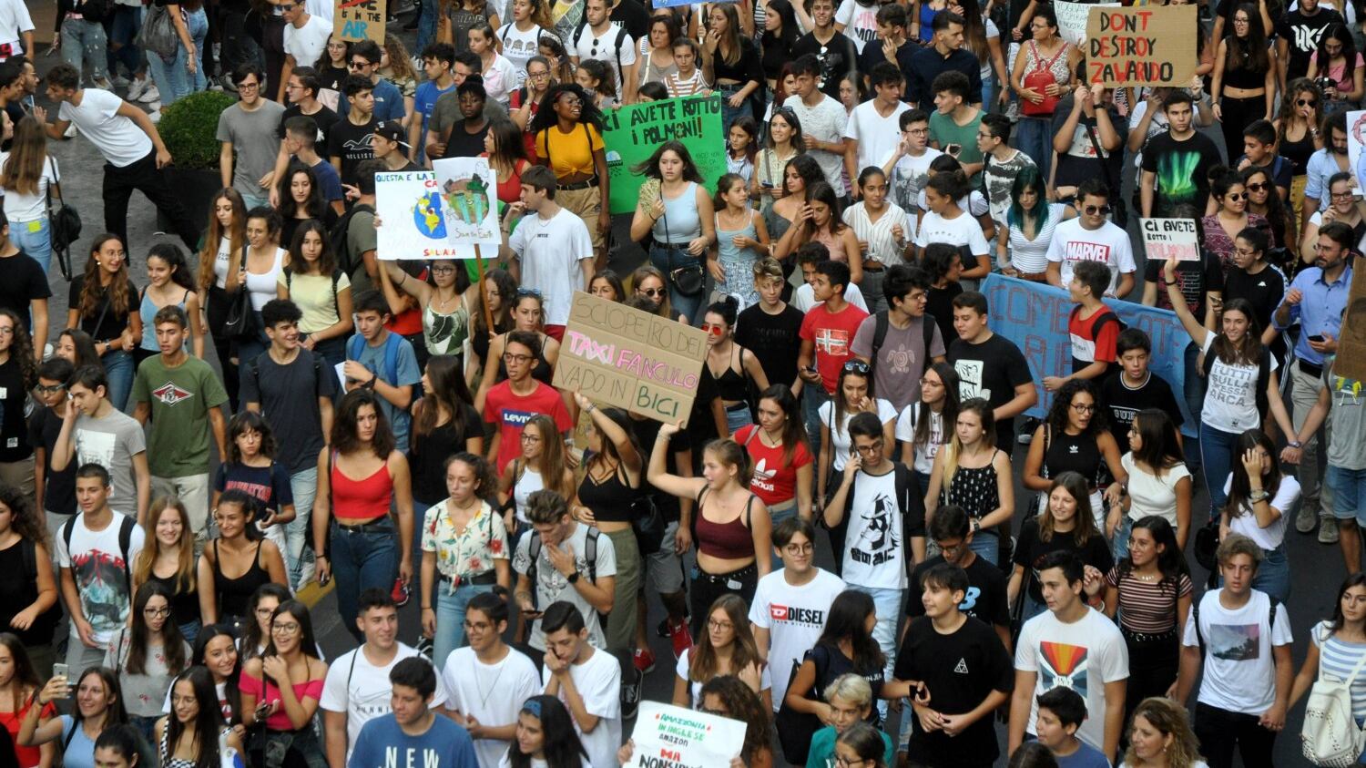 Palermo, tensioni al corteo di "Friday for Future"