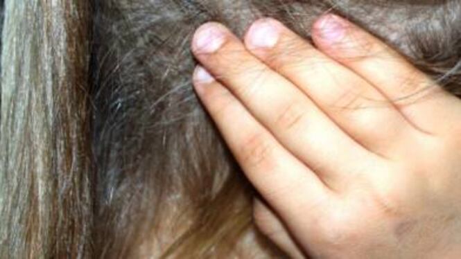 Abusò di 10 bambini: ex prete condannato a 20 anni