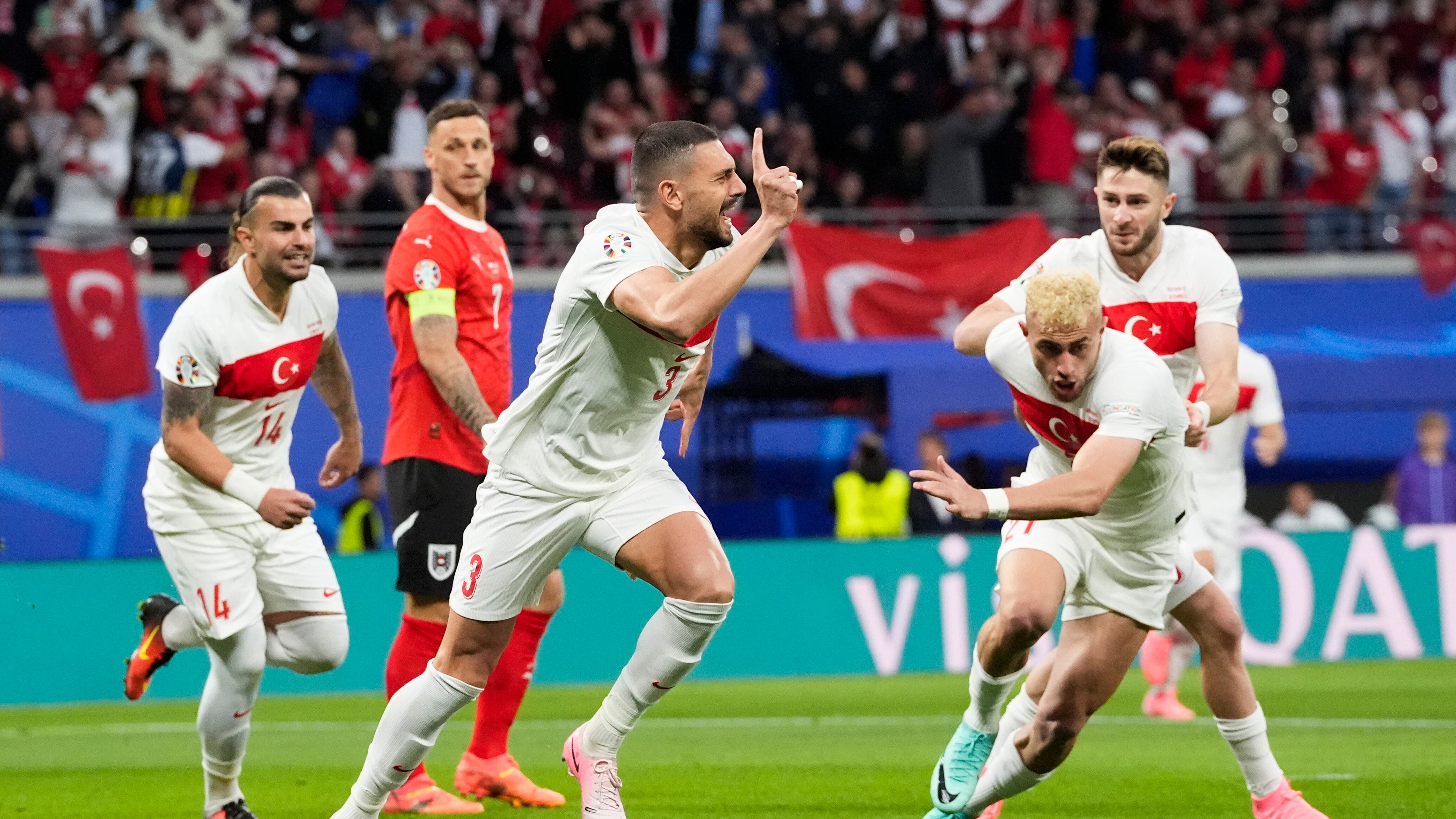 La Turchia di Montella piega 2-1 una coriacea Austria: decisiva la doppietta di Demiral