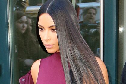 Kim Kardashian: calze a rete provocanti 1