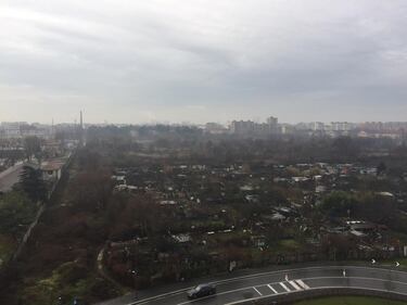 Roghi di rifiuti nel cuore di Milano 5