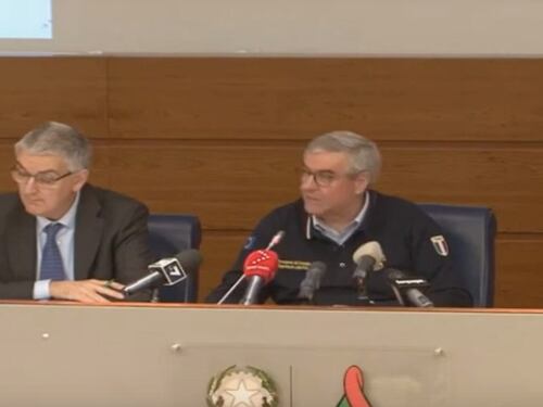 Coronavirus, 2.470 nuovi positivi: 349 morti in un solo giorno
