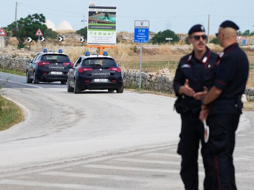 Zona blindata: un'altra nave per gli agenti
