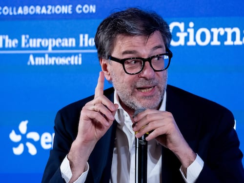 Giorgetti fiducioso: “Governo serio, aiuti agli under 30 e al ceto medio”