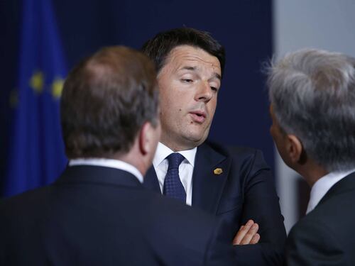 Referendum in Grecia, Renzi: "Non è derby Tispras-Ue ma euro contro dracma"