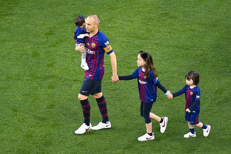 Il commovente addio di Iniesta al Barcellona 13