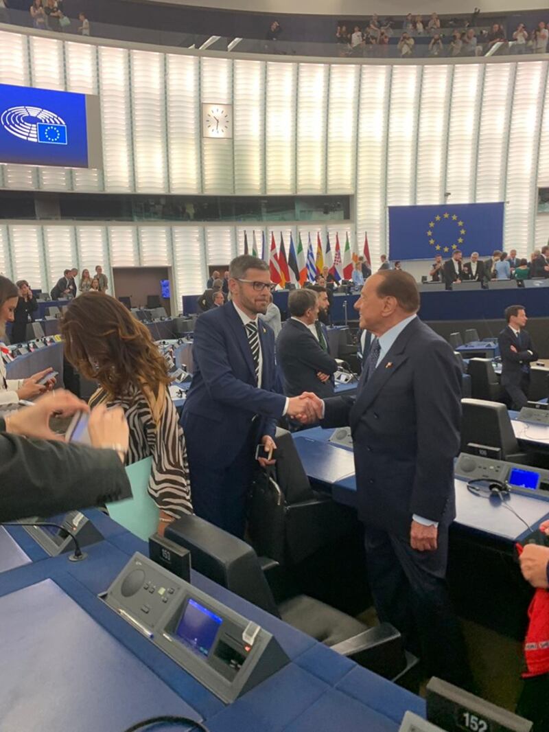 Berlusconi a Strasburgo 3