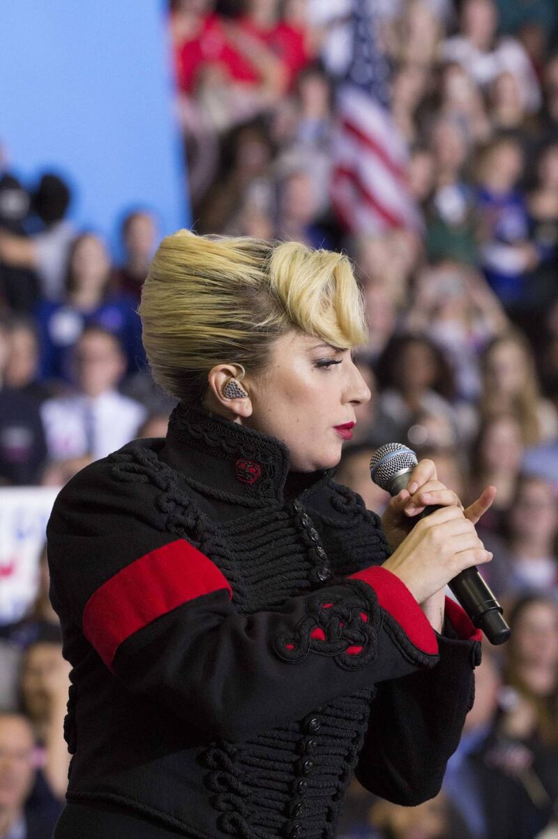 Lady Gaga per Hillary Clinton e le proteste negli Usa 3