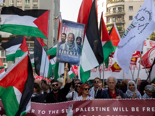 La sinistra coccola estremisti e sfasciatutto. “Ma pagherà l’alleanza con i filo Hamas”