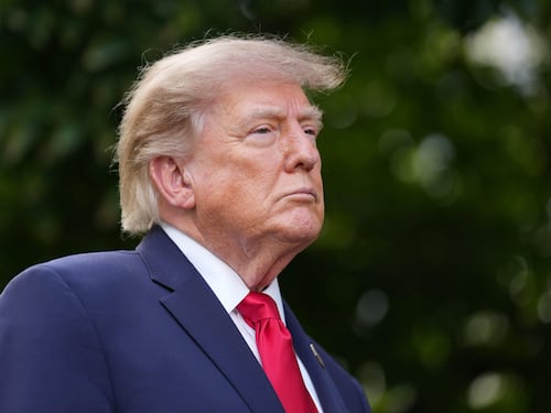 Nasce Trump Tv: la strategia del presidente che punta all’audience dei media tradizionali