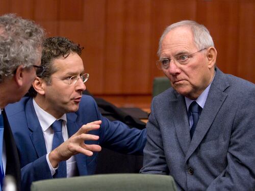 L'Eurogruppo all'Italia: "Correggere il deficit"