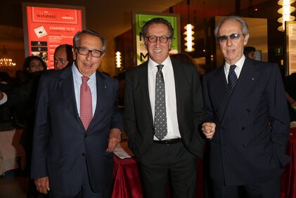 40 anni contro il coro 13