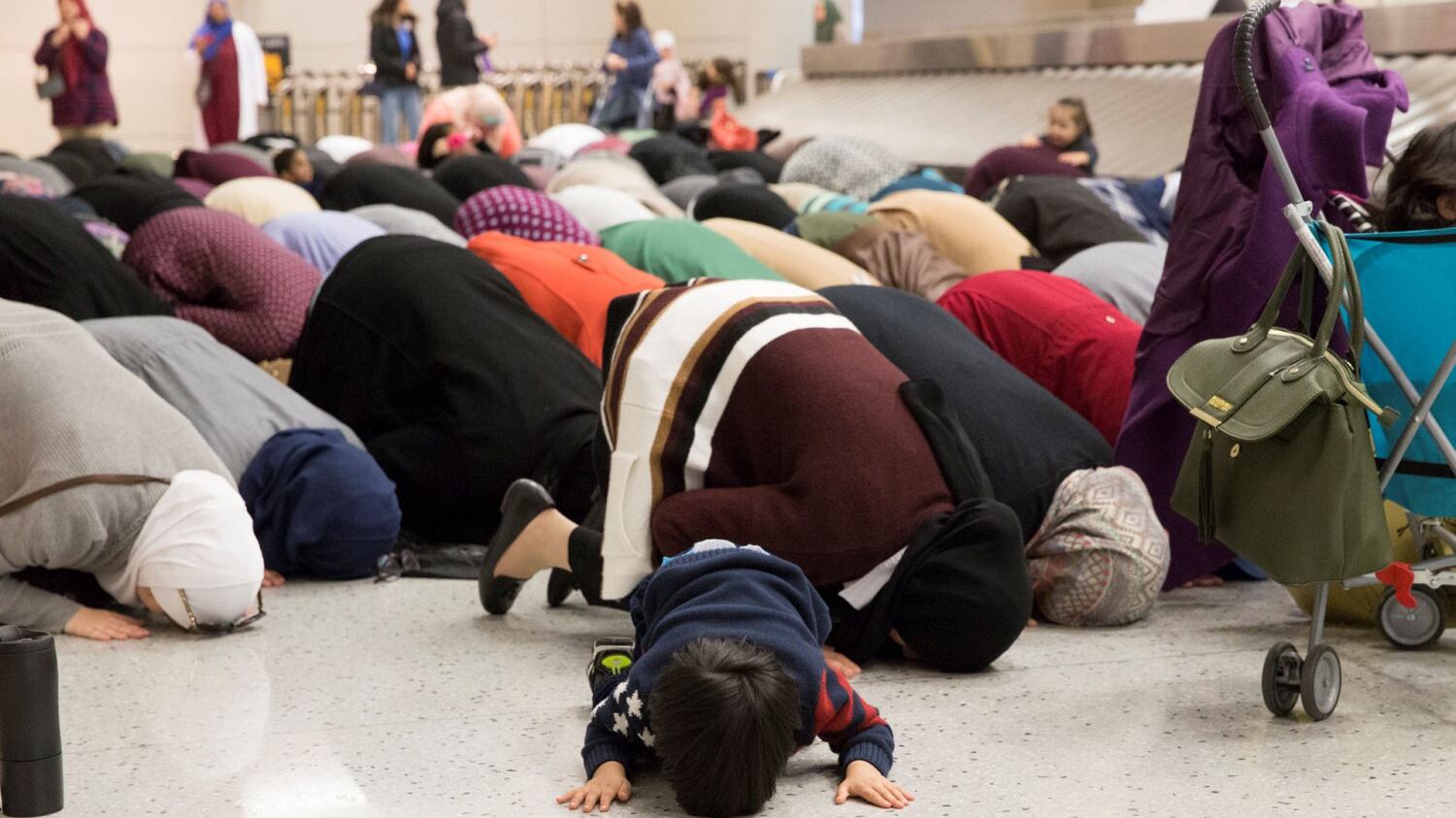 La proposta della Regione ai musulmani: "Ramadan dedicato alle vittime dell'odio"