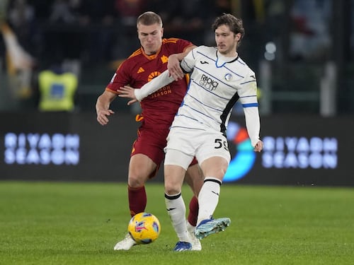 Il pallone non unisce più