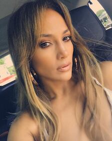 Jennifer Lopez, lato b mozzafiato su Instagram  20
