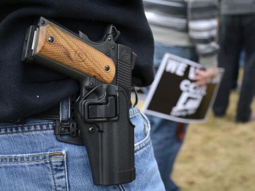 Armi, il Texas sfida Obama: una legge per portare armi senza doverle nascondere
