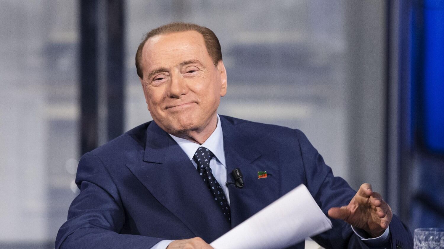 Silvio Berlusconi: "Se vince il no pronti a un governo di unità nazionale"