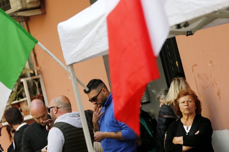 Tensione tra Casapound e antifascisti a Casal Bruciato 8