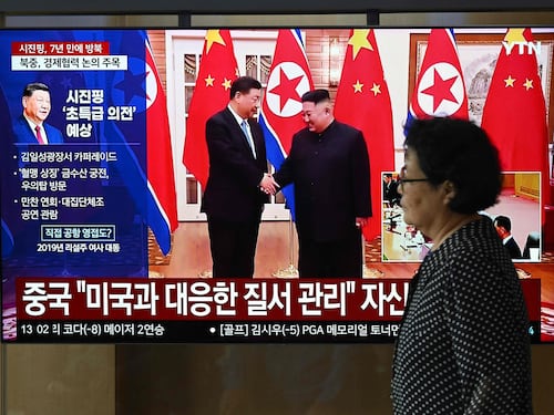 “Amicizia eterna”: Xi incontra Kim a Pyongyang e rilancia i rapporti Cina-Corea del Nord