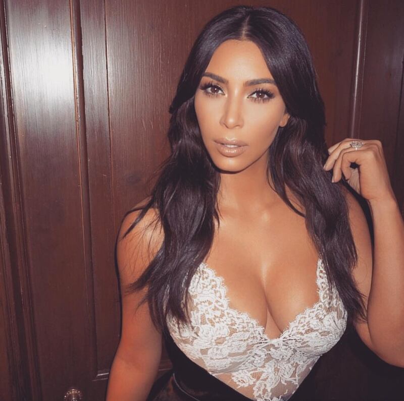 Kim Kardashian, la sensualità esplosiva 7