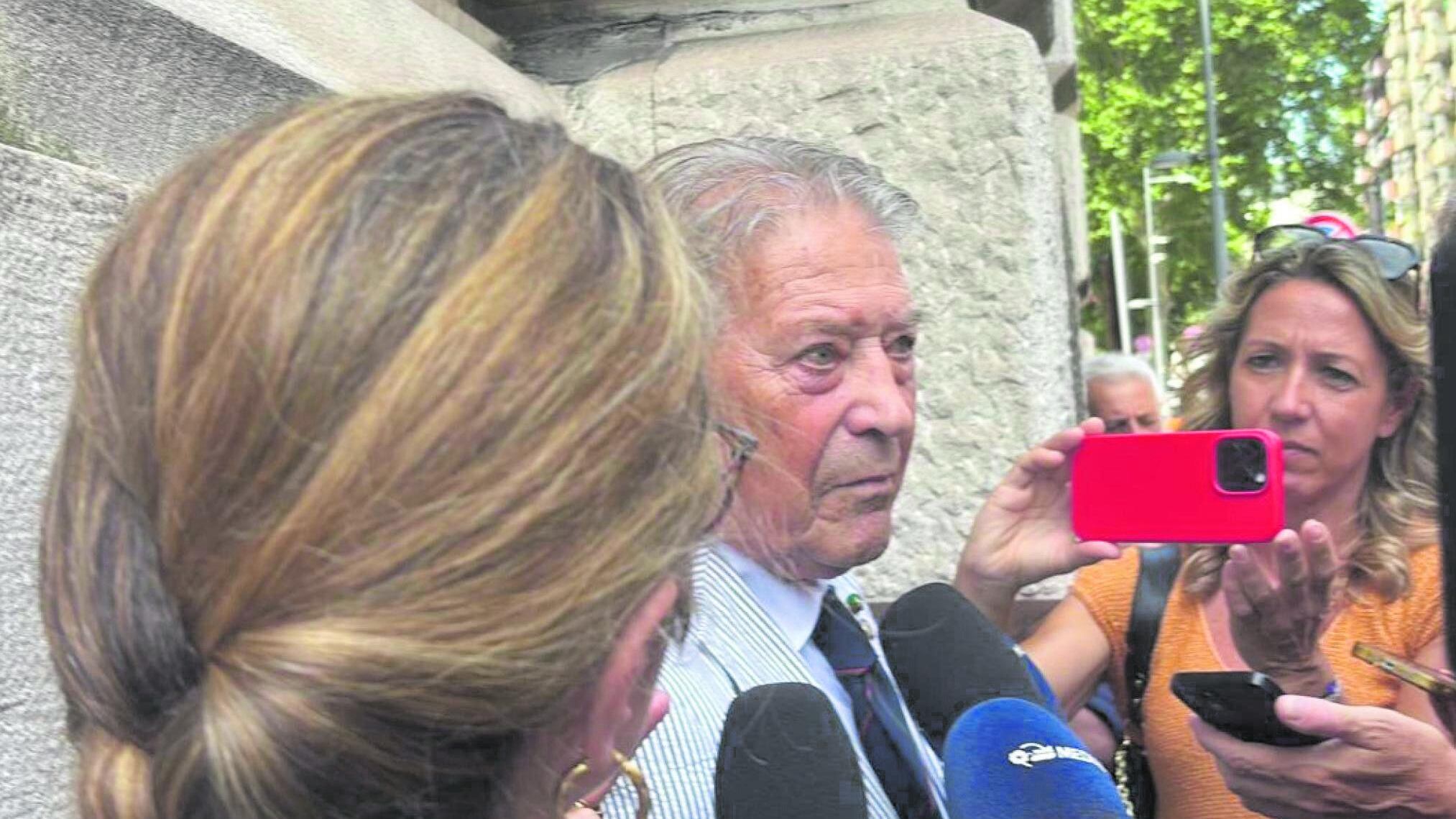 Caso Resinovich, l'"amico" dal gip: "Tutti la cercavano tranne il marito"