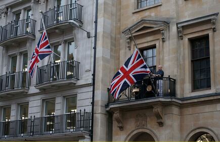 Londra si blinda ma non si ferma Oggi l'ultimo saluto alla Thatcher