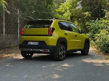 Fiat Grande Panda: guarda la gallery della citycar elettrica  1