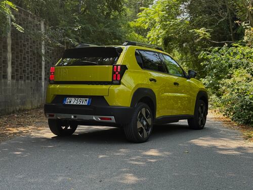 Fiat Grande Panda: guarda la gallery della citycar elettrica