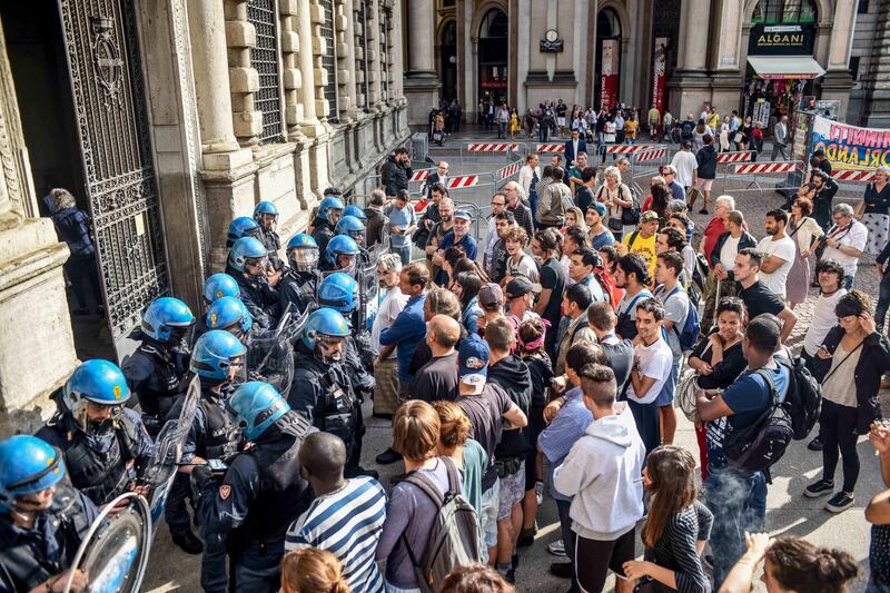 Tensioni al Comune di Milano 8