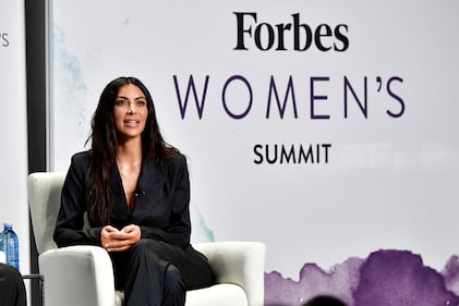 Kim Kardashian di nuovo nuda su Instagram 8