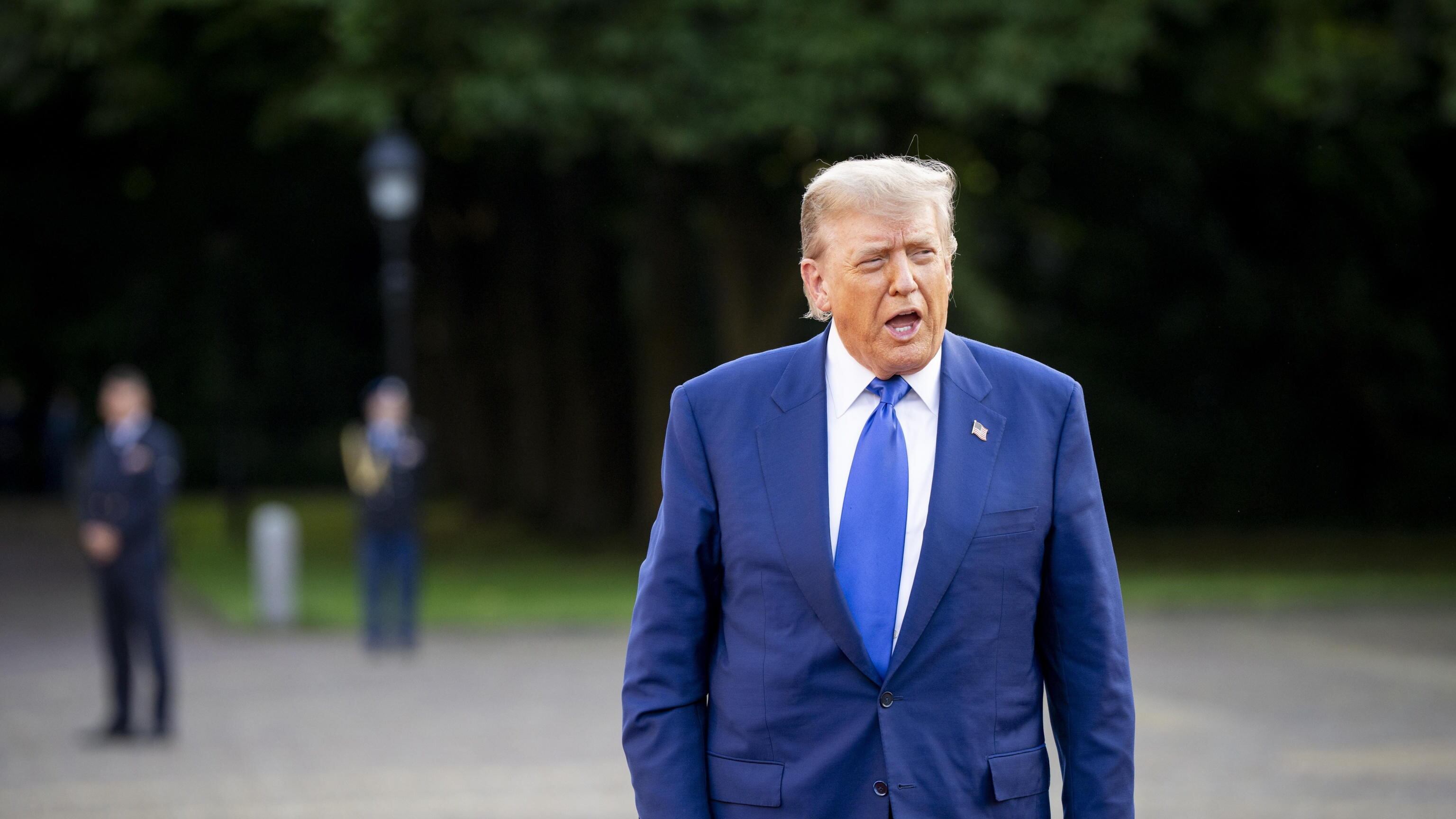 Furia e orgoglio di Donald. Prima striglia Netanyahu poi ferma pure Teheran. "Nessun cambio di regime"