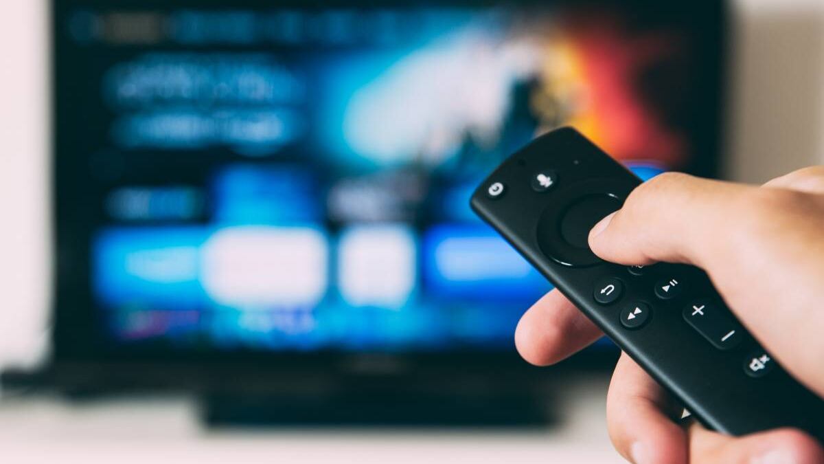 A gennaio cambiano le frequenze tv: ecco dove e cosa fare