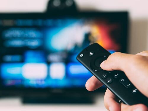 A gennaio cambiano le frequenze tv: ecco dove e cosa fare